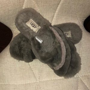 Ugg Abela Sheepskin Grey Slippers